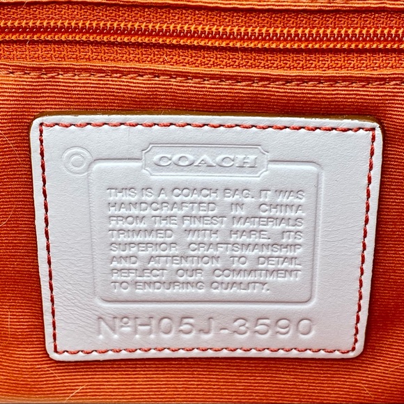 EUC COACH Fur Signature Ski Flap Shoulder Bag - Picture 15 of 16